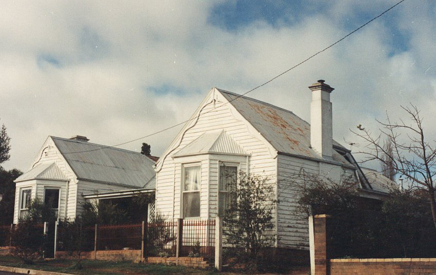 House at 138 Brown Street,1990