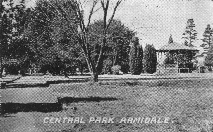 Snapshots of Armidale - Central Park