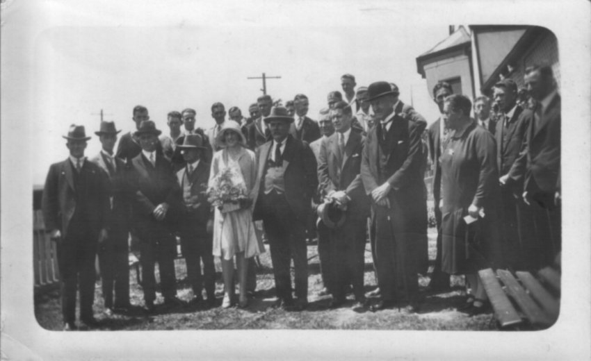 Dignitaries visit "Whare Koa",  Armidale Teachers' College, 1929-30