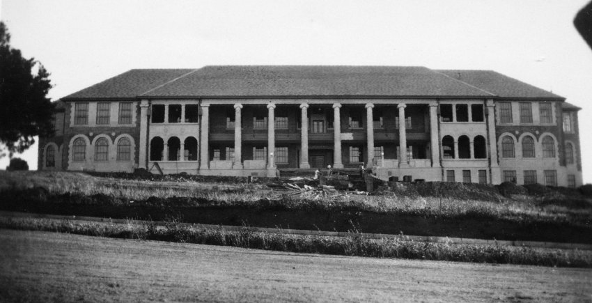 Armidale Teachers' College facade, 1929