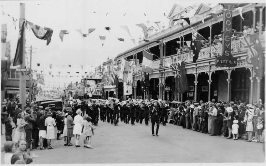 Procession in Beardy Street, date possibly 1930s