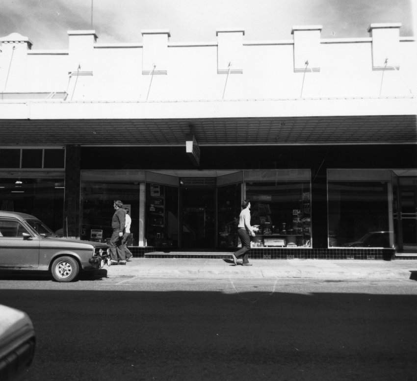 Richardson's Electrical, Beardy Street, 1980