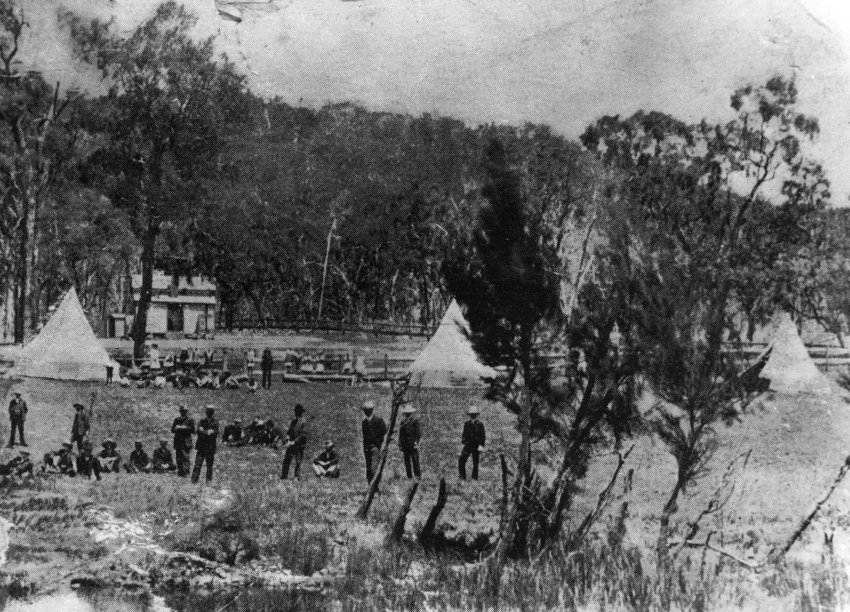 General view of Fladbury School, students, scholars and student tents, c. 1920
