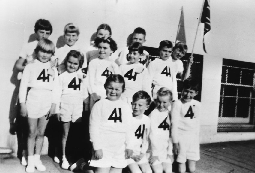 Garoo Public School at Small Schools' Athletic Carnival, c. 1954-1955