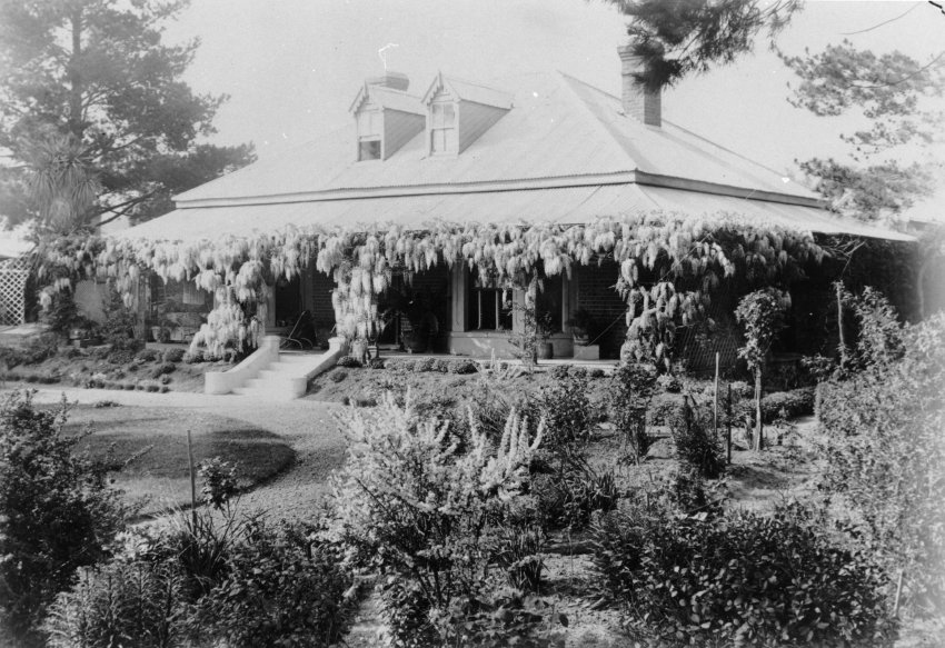 Montrose School (Est. 1888), Armidale, c.1913