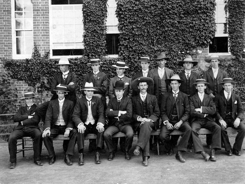 [First meeting of The Armidale School Old Boys?]