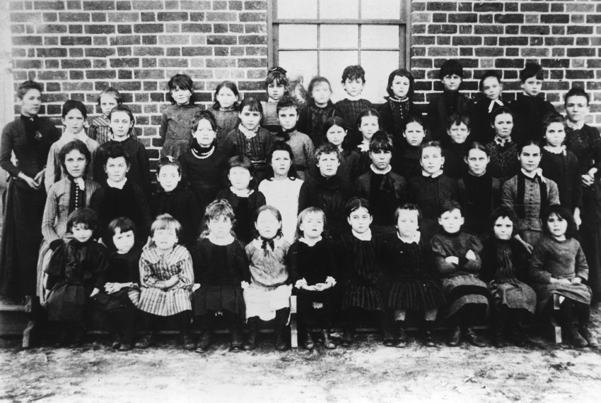 Walcha School, Mrs W. Lister's class