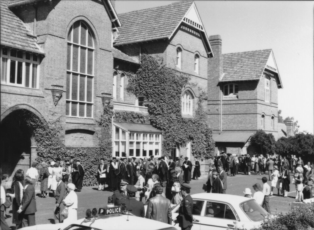 Graduation 1977 - Crowd scenes