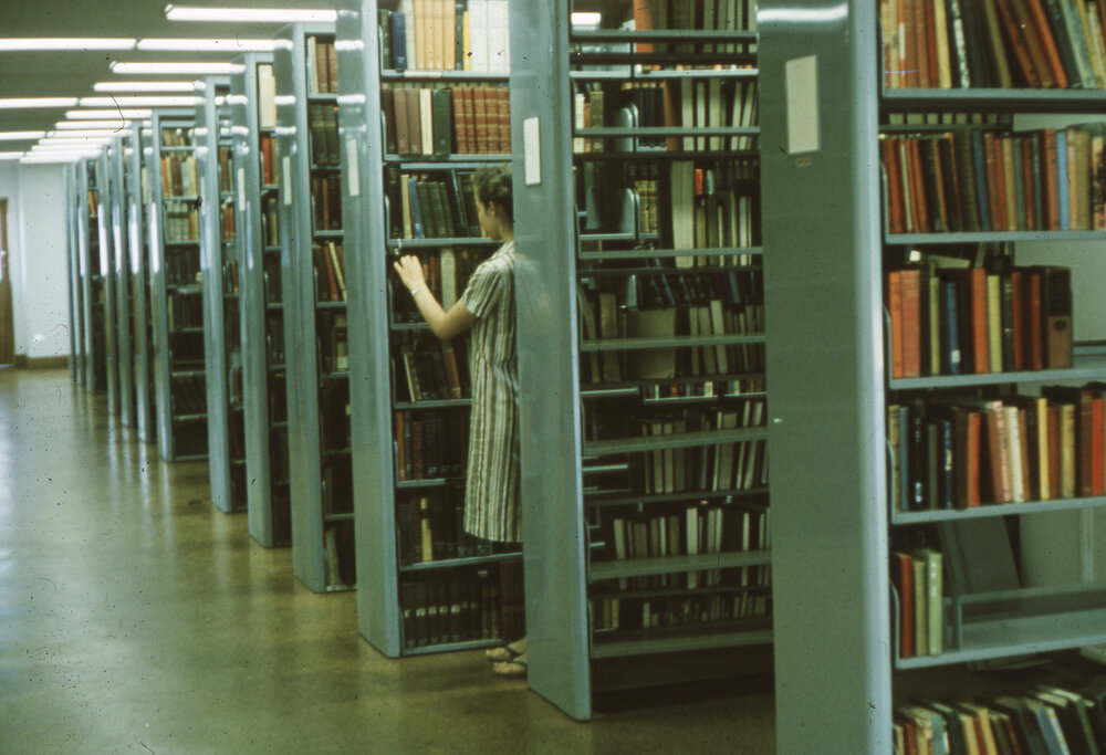 Stacks area, Dixson Library, UNE