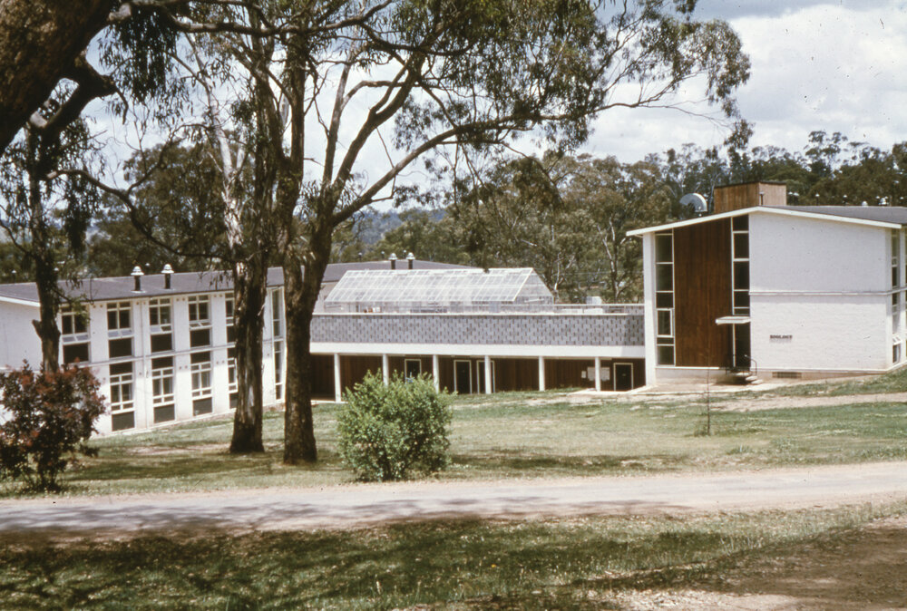 Zoology building, UNE