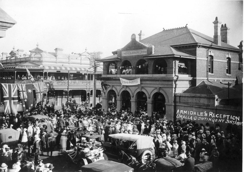 AIF Volunteers from Uralla arrive in Armidale, 1916