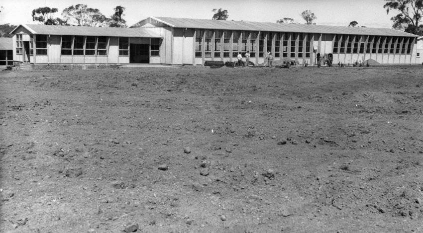 Armidale Teachers' College - Construction of Newling House, 1954 - Matron's quarters, dining room and gardens