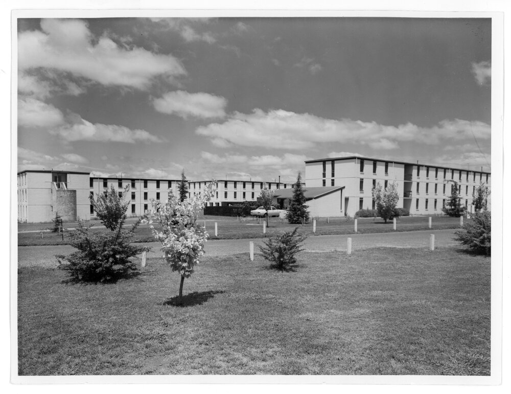 Earle Page College, UNE