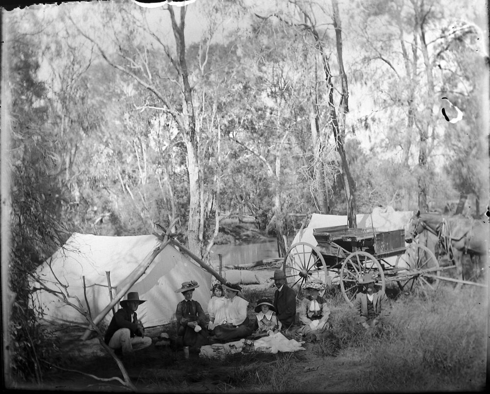 Camping on Borum, Welltown, 1905