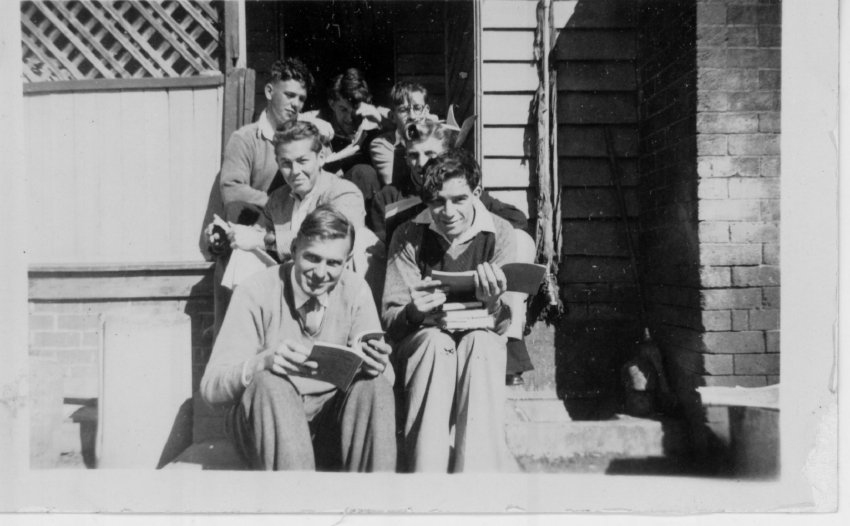 Armidale Teachers' College student boarders at Ince's, 173 Brown Street, Armidale, 1946