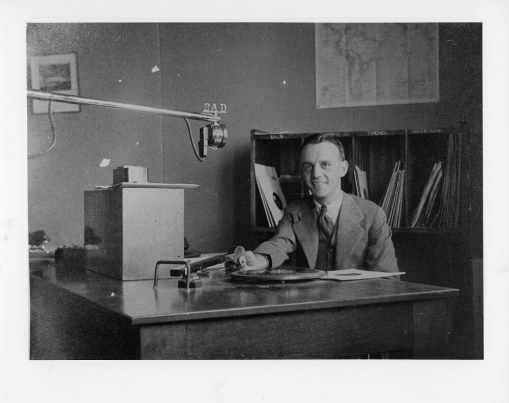 Albert (Bert) Byrnes at the microphone 2AD, 1939