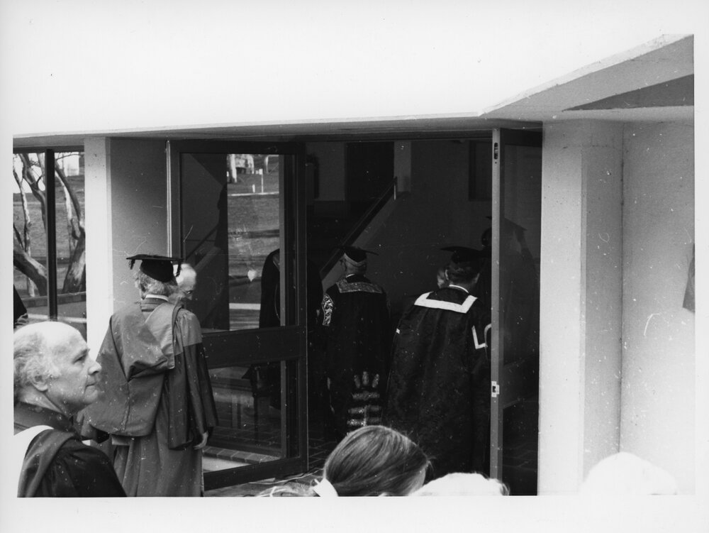 Sir Frank Kitto (Chancellor), Opening of Economics