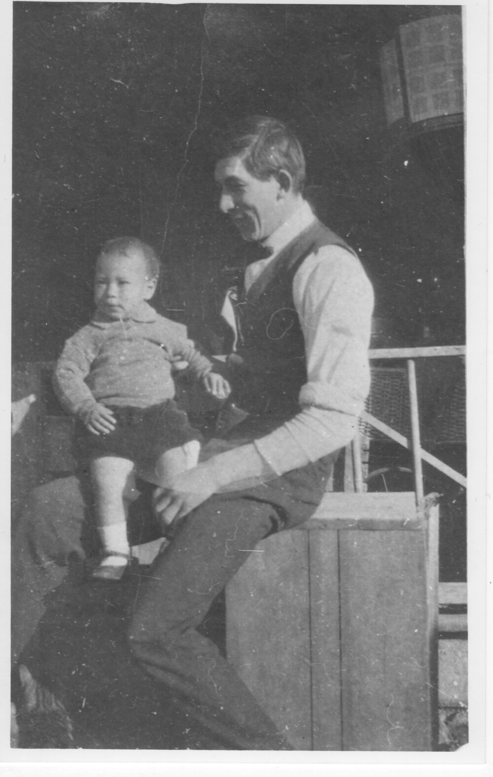Fred Jack with his younger son, Russell, outside their Glen Innes home, c. 1920