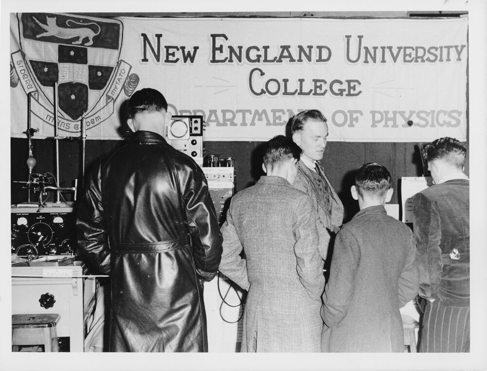 Trades Fair exhibit, Department of Physics, New England University College, 1951