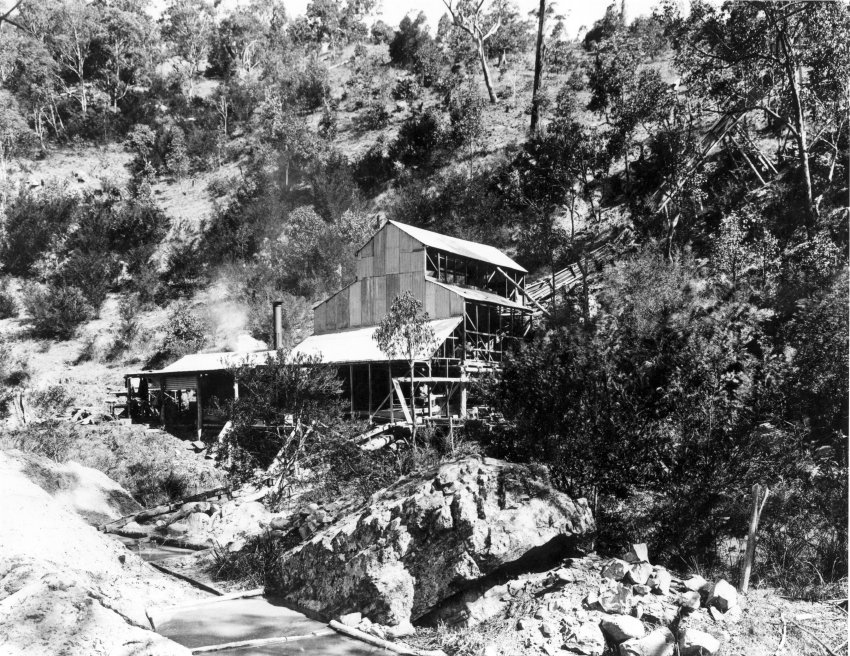 Glen Innes district: Kingsgate, Sachs Molybdenite Mine