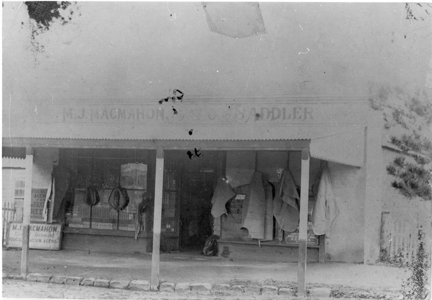 Old Post Office building, Uralla, NSW