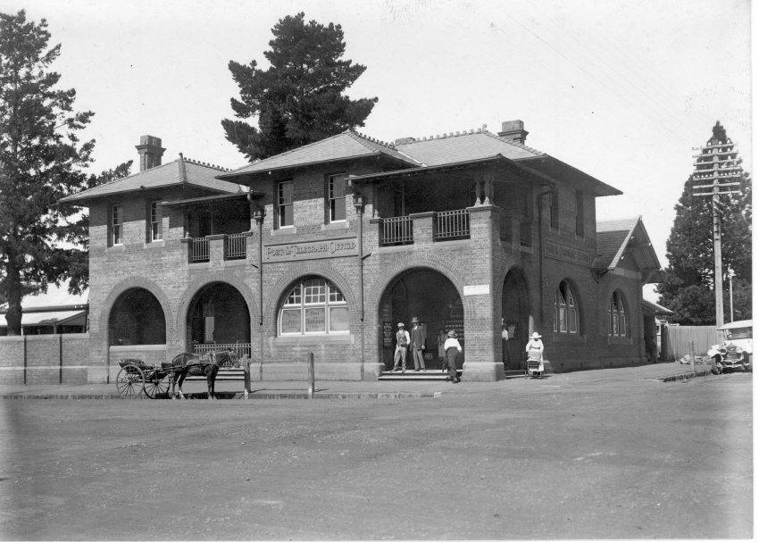 Glen Innes Post and Telegraph Office