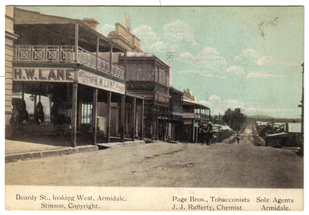 Beardy St Armidale, looking west, postcard, 1905