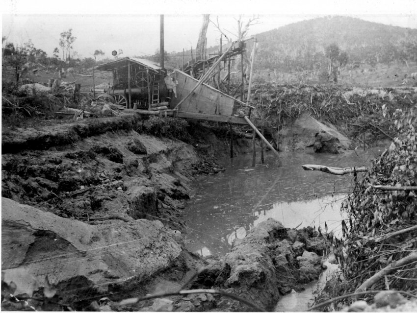 Hugo's Dredge below the junction near the butcher's shop