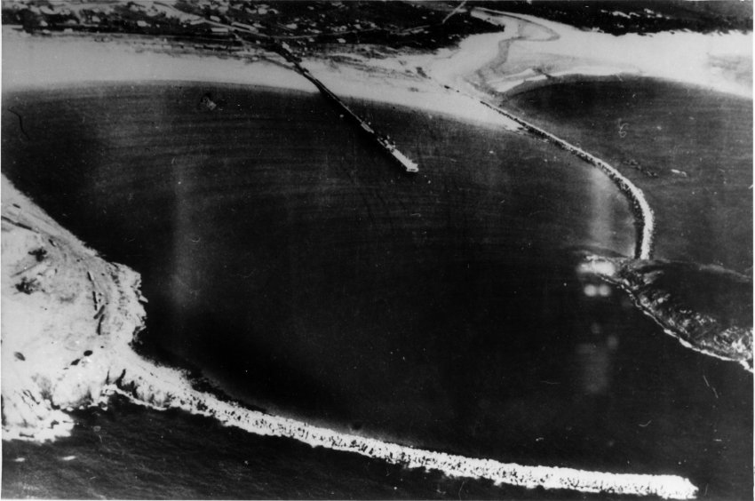 Aerial view of Coffs Harbour jetty and pier