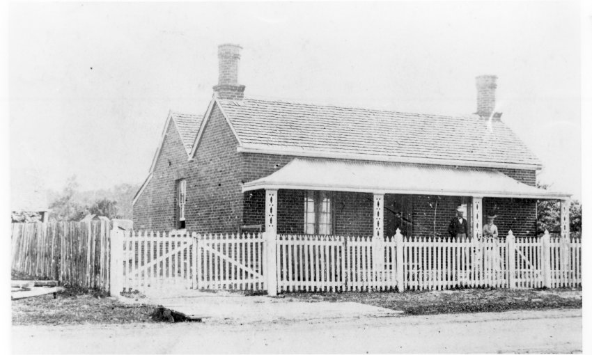 Unidentified house, probably in Armidale, c. 1872