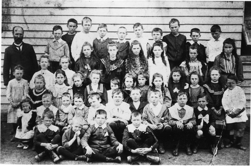 Saumarez Ponds, c. 1908