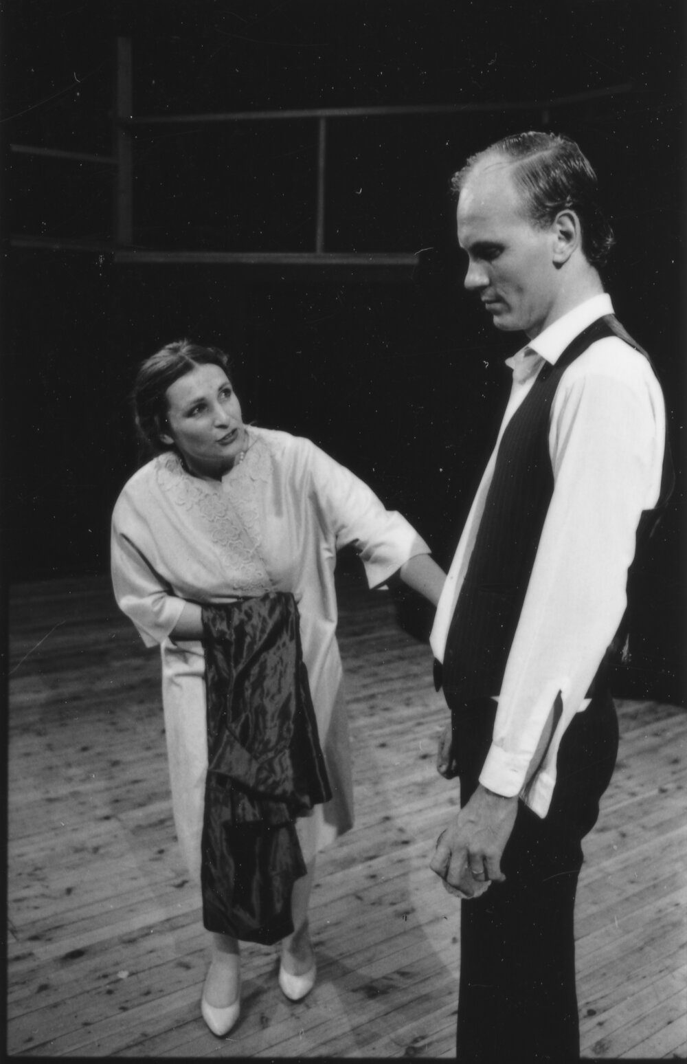 UNE Drama Production - 'Away'