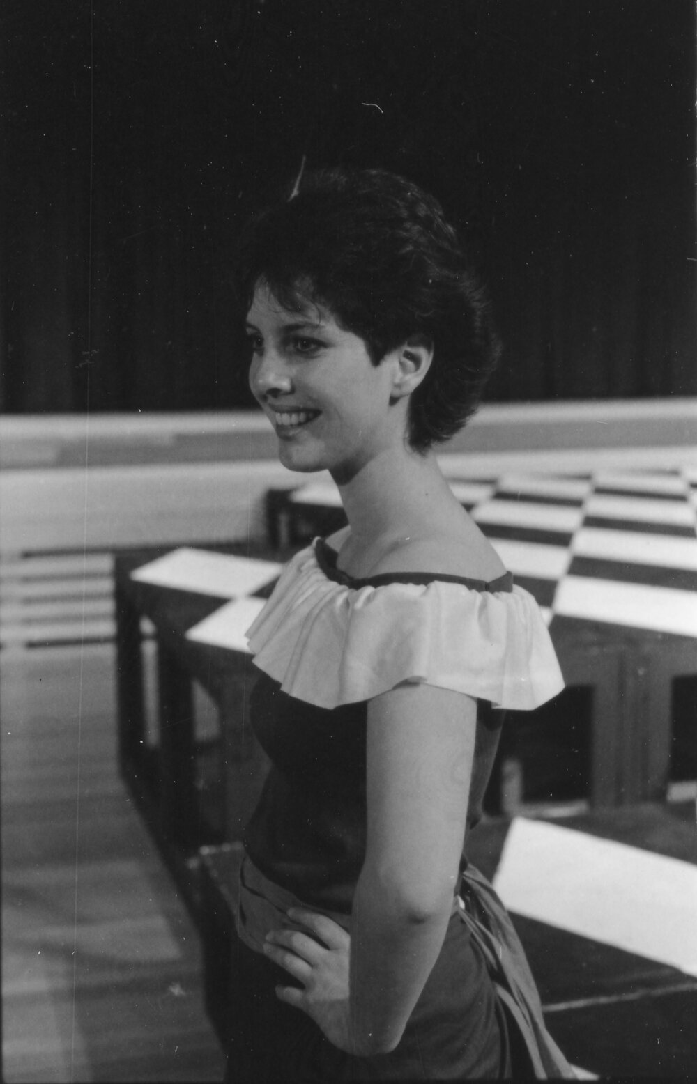 UNE Drama Production, 'Oh What a Lovely War', 1985