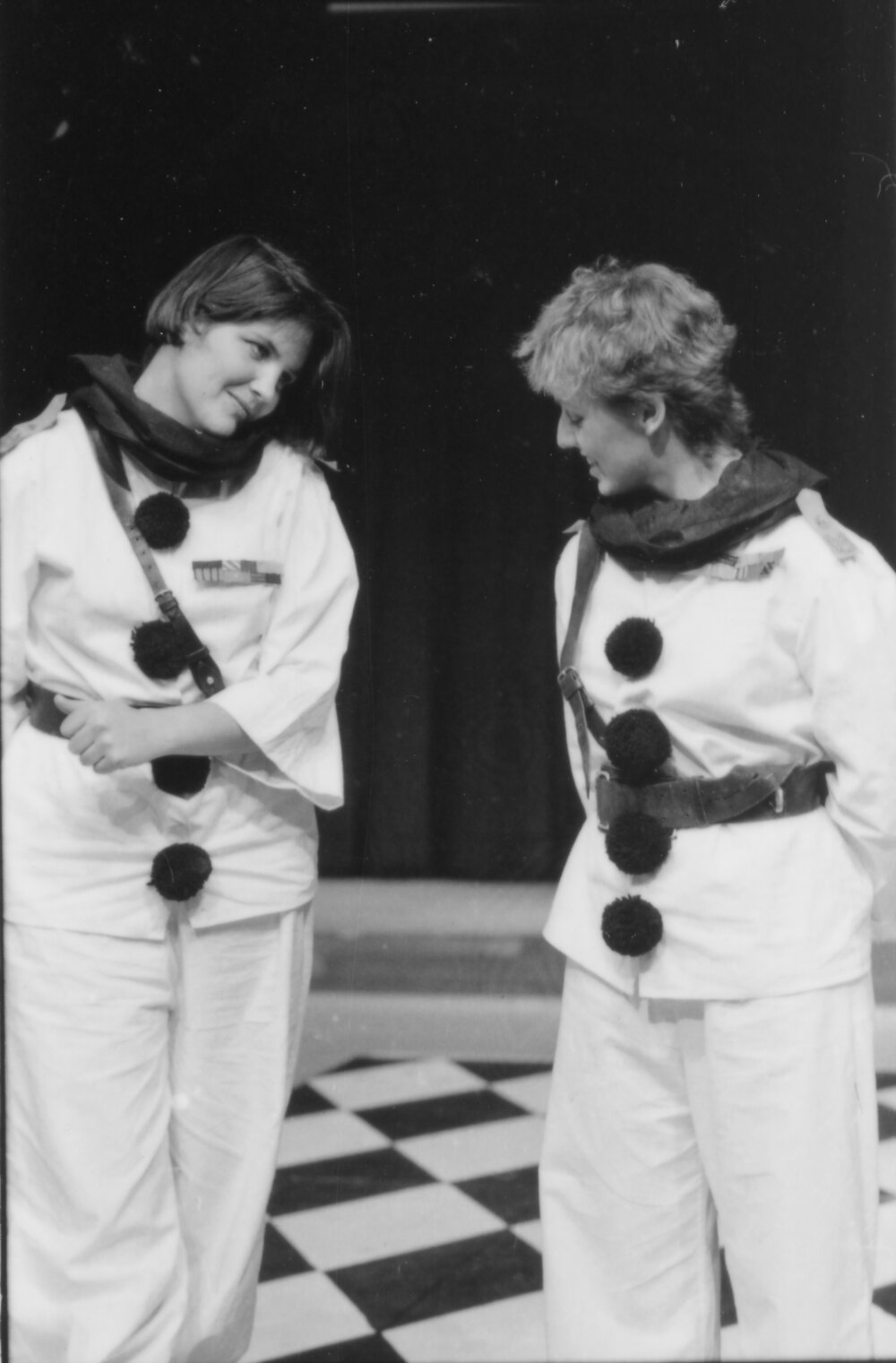 UNE Drama Production, 'Oh What a Lovely War', 1985