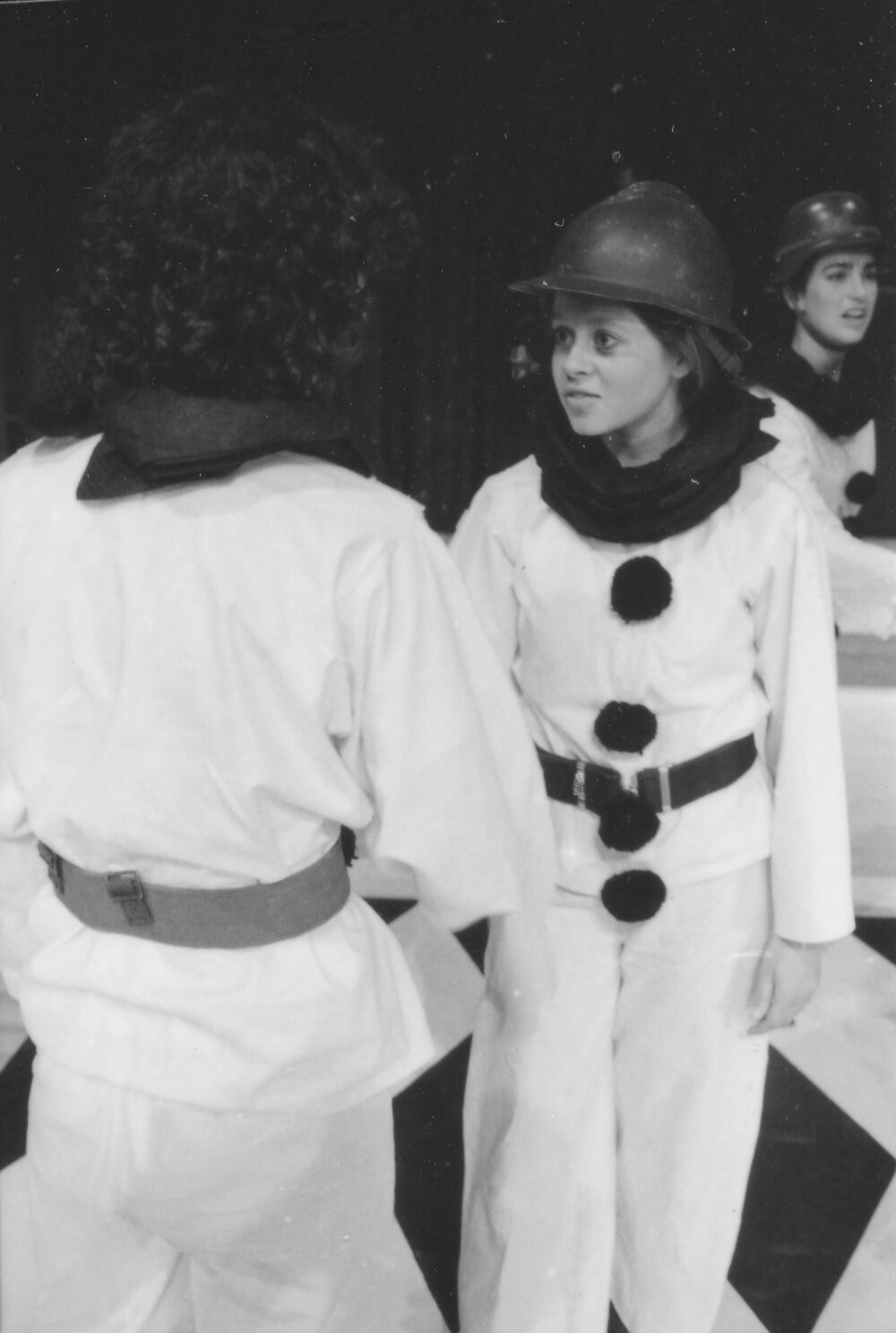 UNE Drama Production, 'Oh What a Lovely War', 1985