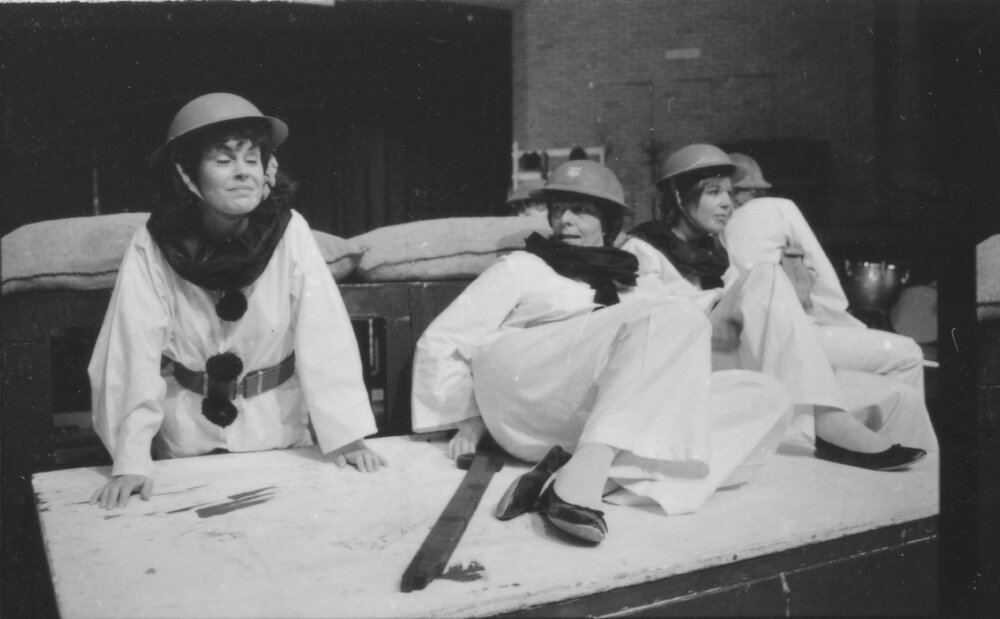 UNE Drama Production, 'Oh What a Lovely War', 1985