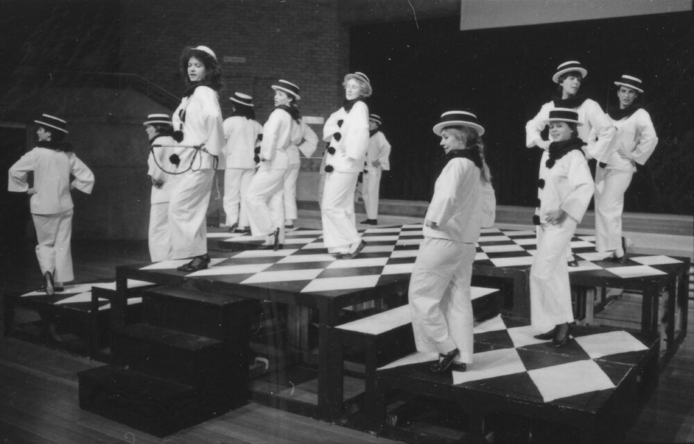 UNE Drama Production, 'Oh What a Lovely War', 1985