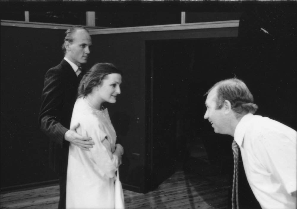 UNE Drama Production - 'Away'