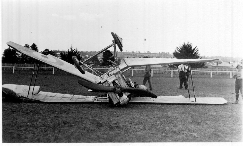 Captain Holden's Plane, West Maitland, upside down biplane, West Maitland