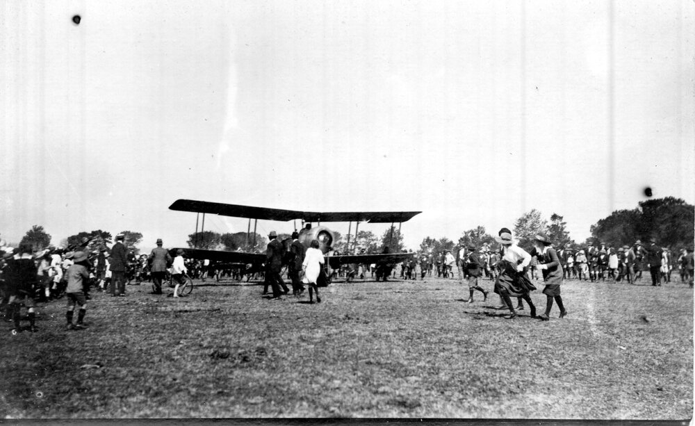 Appeal for War Loans from Captain Holden's Plane, West Maitland