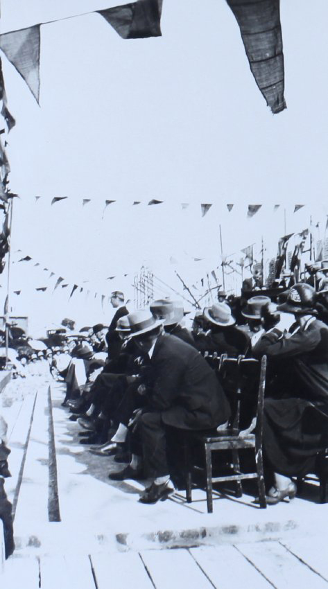 View of the Assembly at the laying of the foundation stones of the Armidale Teachers' College 2 November, 1929