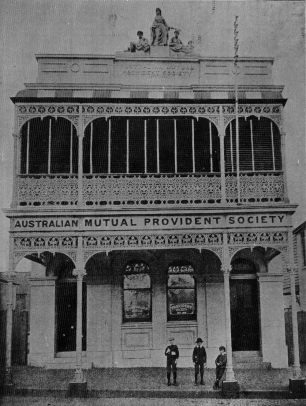 AMP building west of the Rural Bank, Armidale