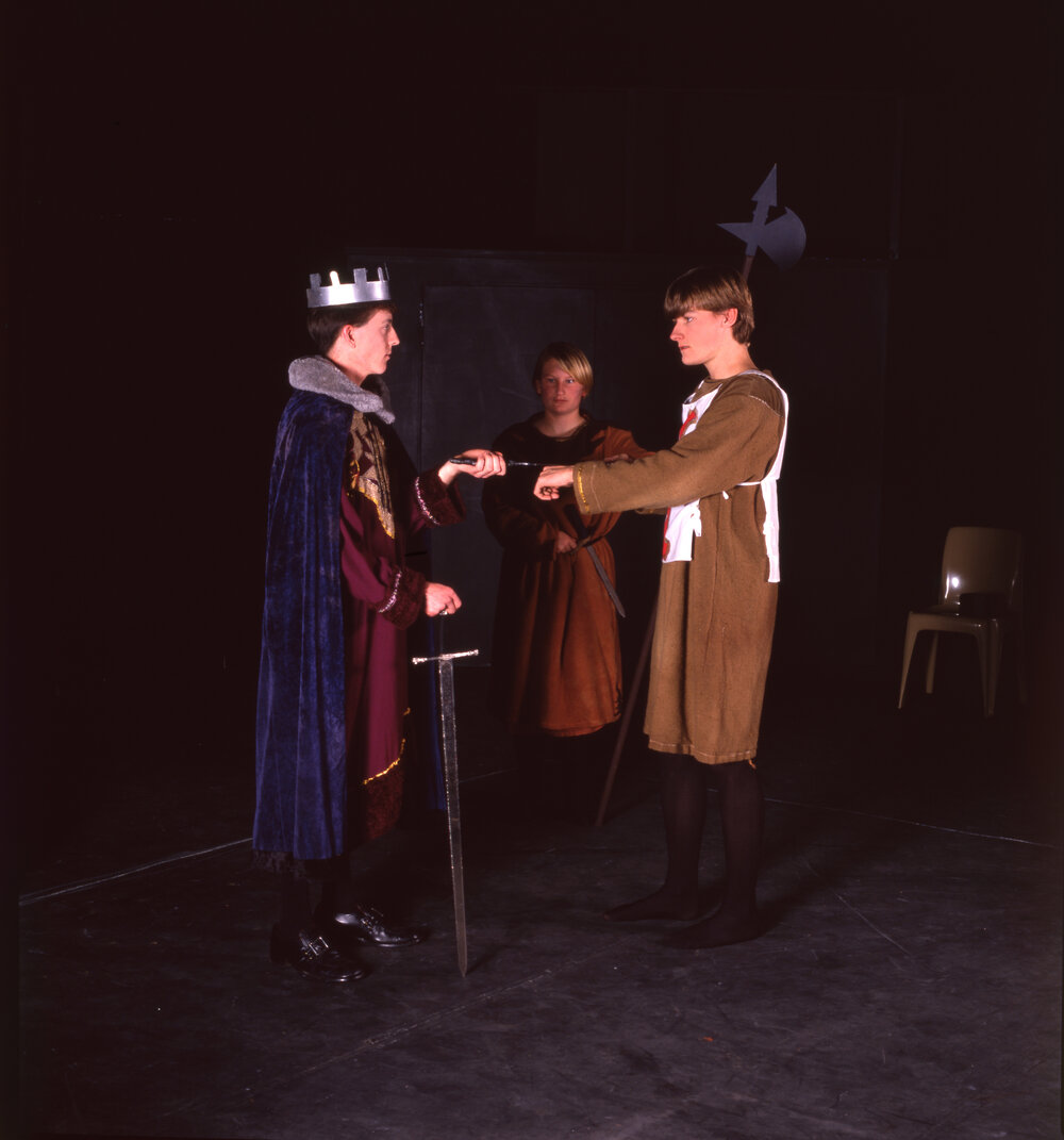 UNE Theatre studies - Drama&nbsp;students -  King knighting soldier, 1992