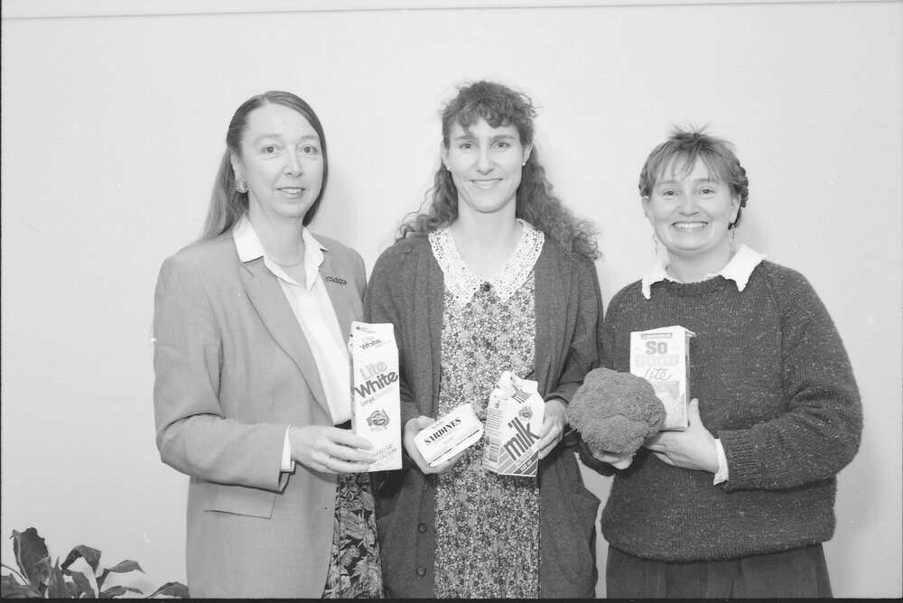 UNE School of Health, Dr Elizabeth Nivens, Rachel Guise (Dietition), Angie Smith (Lecturer), 1993
