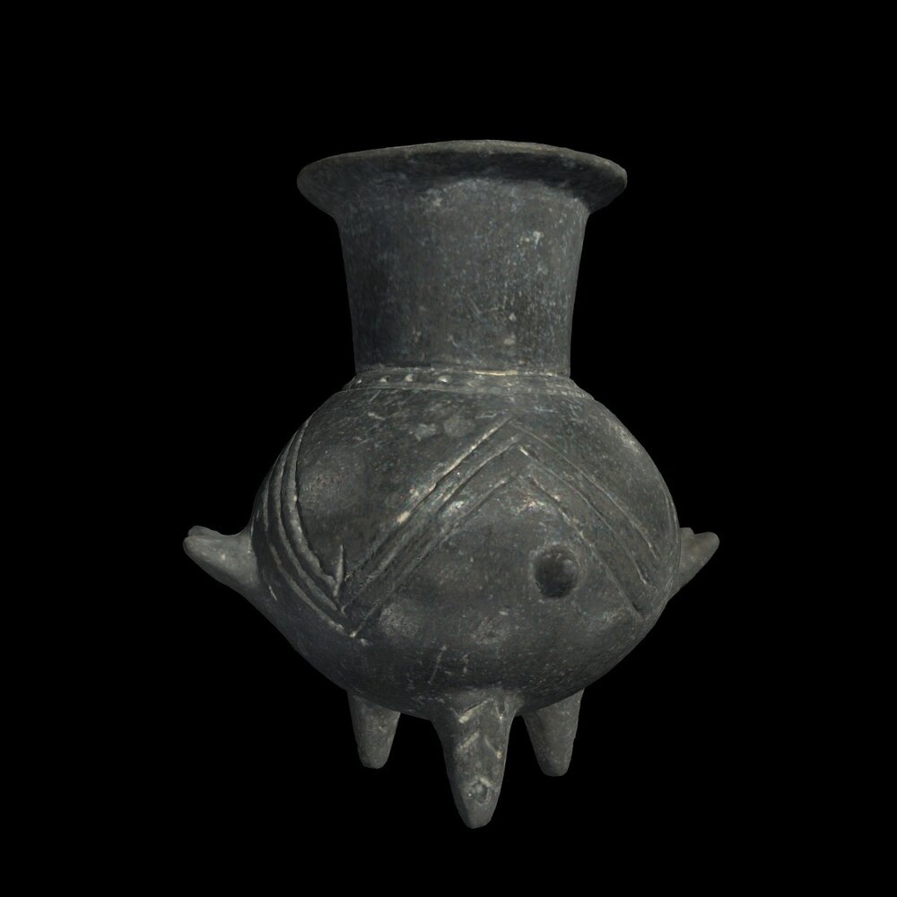 MA1974.52.2 Yortan Ware jar with three legs
