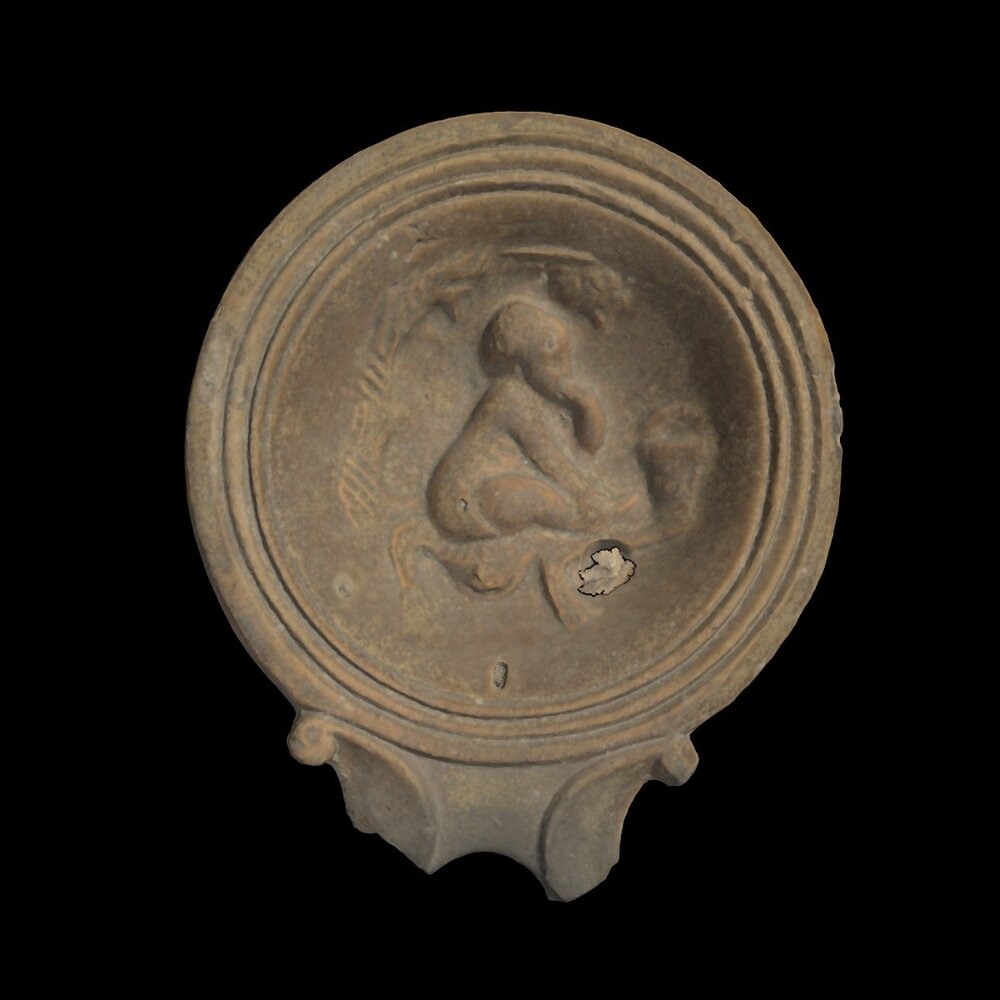 MALoan1991.1.4 Terracotta lamp