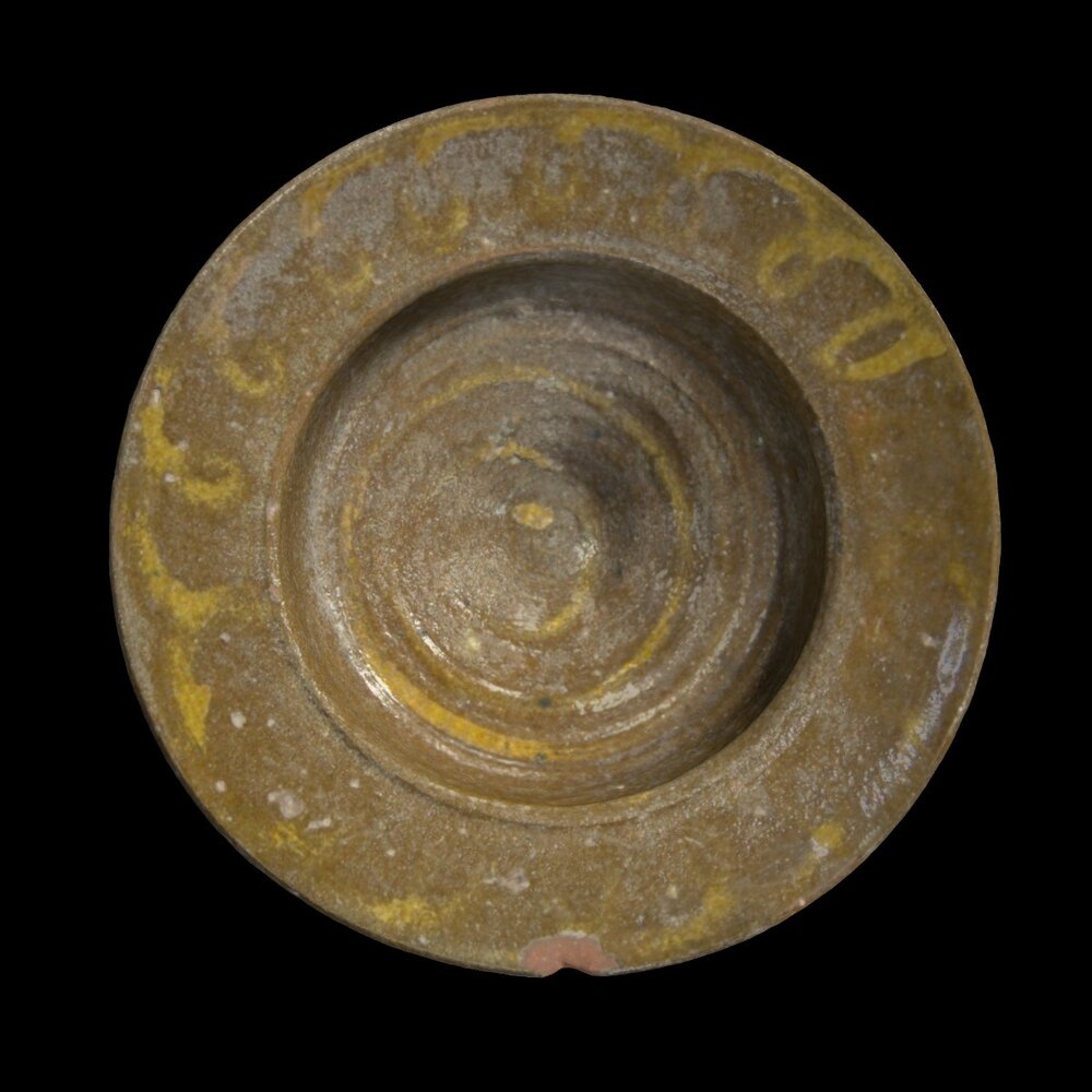 MA1974.33.1 Slip-Painted Ware bowl