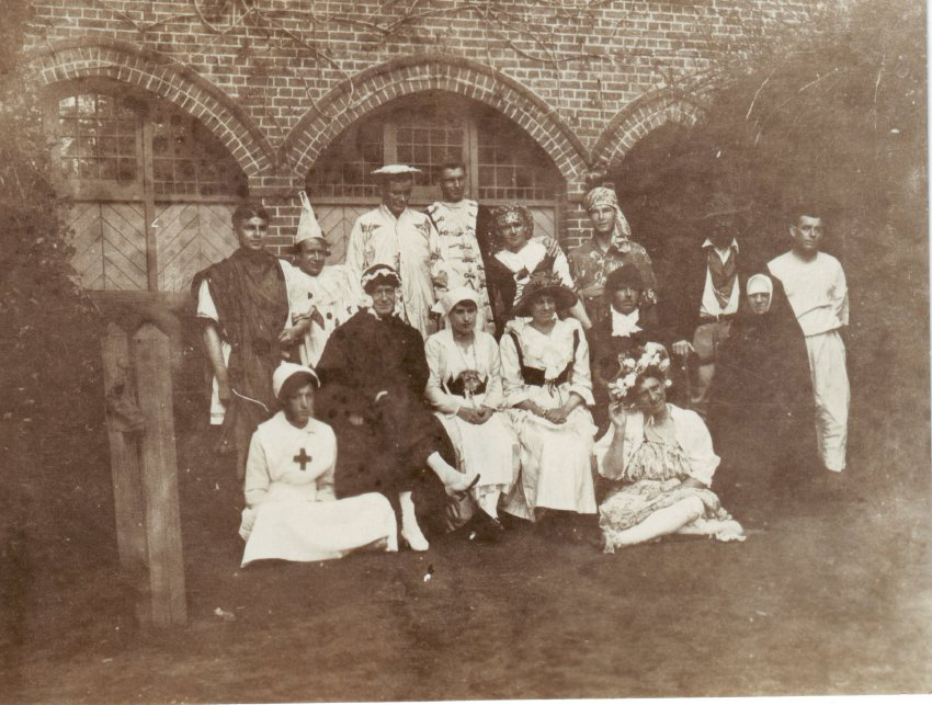 Soldiers in Fancy Dress at the Red Cross Home, Booloominbah
