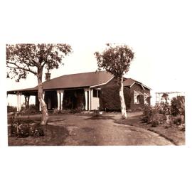 [Unidentified Bungalow]