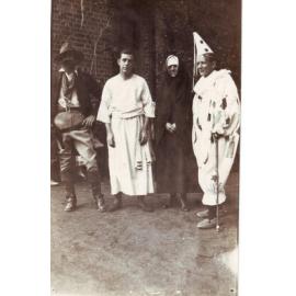 Soldiers in fancy dress, Booloominbah